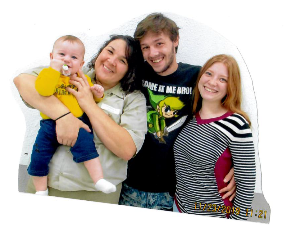 Photo of Misty Munsey Killian with family